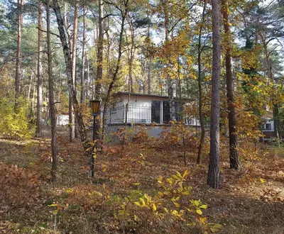 Das Gebäude in dem sich das Ferienhaus befindet