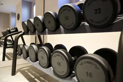 Das Fitnesscenter und/oder die Fitnesseinrichtungen in der Unterkunft art'otel berlin mitte, Powered by Radisson Hotels