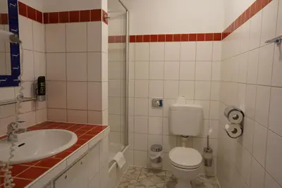 Ein Badezimmer in der Unterkunft City Pension Berlin