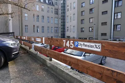 Das Gebäude in dem sich das Hotel befindet