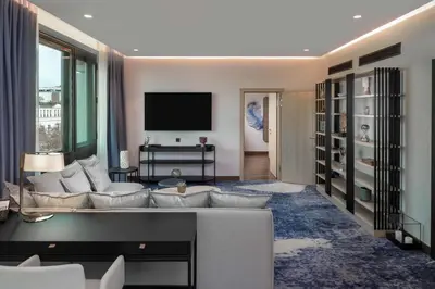 TV/Unterhaltungsangebot in der Unterkunft DoubleTree by Hilton Berlin Ku'damm