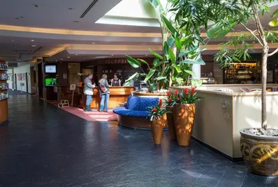 Ein Restaurant oder anderes Speiselokal in der Unterkunft Seminaris SeeHotel Potsdam