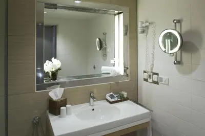 Ein Badezimmer in der Unterkunft Sheraton Berlin Grand Hotel Esplanade