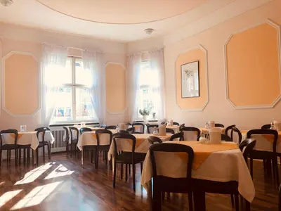 Ein Sitzbereich in der Unterkunft Hotel Castell am Kurfürstendamm