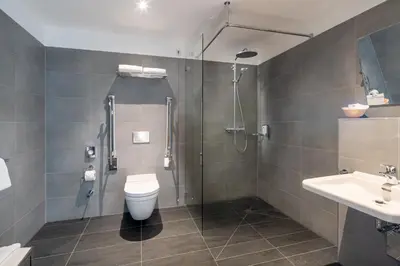 Ein Badezimmer in der Unterkunft Best Western Hotel Kantstrasse Berlin