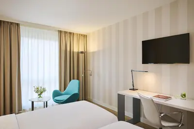 TV/Unterhaltungsangebot in der Unterkunft NH Berlin Alexanderplatz