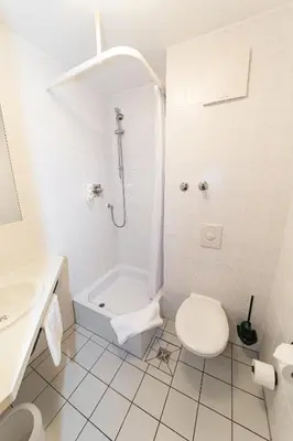 Ein Badezimmer in der Unterkunft Akzent Parkhotel Trebbin