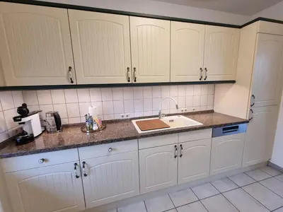 Küche/Küchenzeile in der Unterkunft Ferienwohnungen Springer in Schönefeld OT Großziethen div Apartments für bis zu 6 Personen