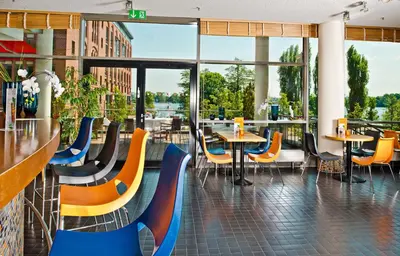 Ein Sitzbereich in der Unterkunft centrovital Hotel Berlin