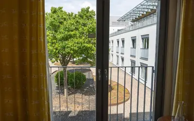 Ein Balkon oder eine Terrasse in der Unterkunft centrovital Hotel Berlin