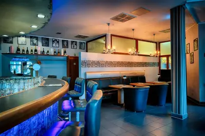 Lounge oder Bar in der Unterkunft Enjoy Hotel am Studio