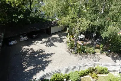 Ein Garten an der Unterkunft Hotel Villa Konstanz