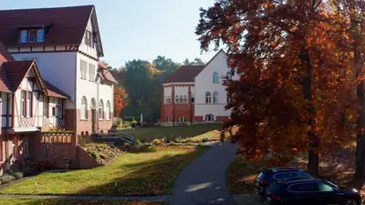 Das Gebäude in dem sich die Ferienwohnung befindet