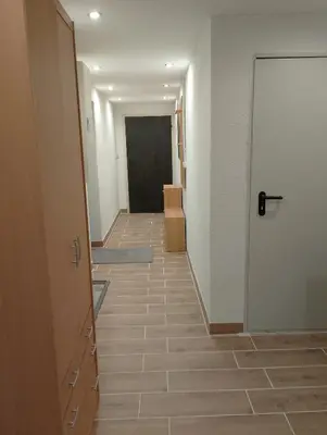 Grundriss der Unterkunft Helles Doppelzimmer im Untergeschoss mit Bad im Grünen nahe Potsdam