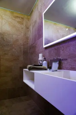 Ein Badezimmer in der Unterkunft Parkresidenz Lychen, Ferienwohnung 8