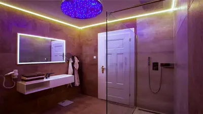 Ein Badezimmer in der Unterkunft Parkresidenz Lychen, Ferienwohnung 8