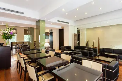 Ein Sitzbereich in der Unterkunft Quentin Design Hotel Berlin