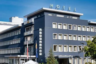 Das Gebäude in dem sich das Hotel befindet
