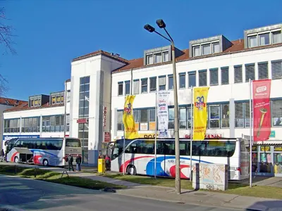 Das Gebäude in dem sich das Hotel befindet