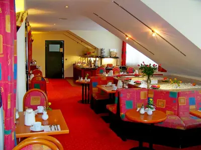 Ein Sitzbereich in der Unterkunft Hotel Amadeus ROYAL Berlin