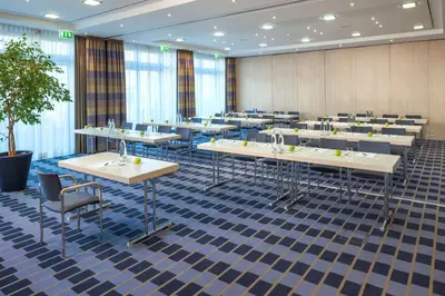 Der Geschäftsbereich oder Konferenzraum in der Unterkunft Essential by Dorint Berlin-Adlershof