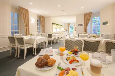 Essen im Hotel oder in der Nähe