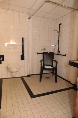 Ein Badezimmer in der Unterkunft Hotel Ascot Bristol