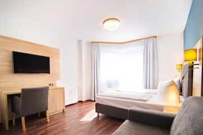 TV/Unterhaltungsangebot in der Unterkunft BlnCty Hotel
