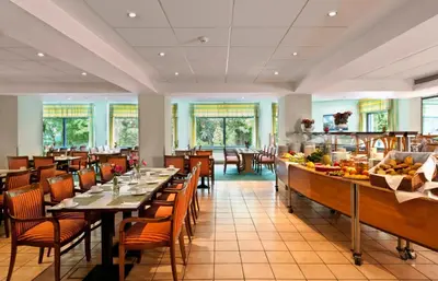 Essen im Hotel oder in der Nähe