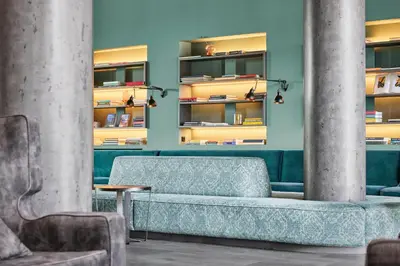Ein Sitzbereich in der Unterkunft ABION Spreebogen Waterside Hotel Berlin