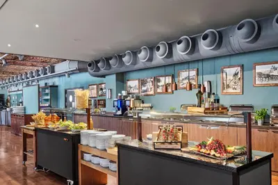 Essen im Hotel oder in der Nähe