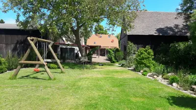 Ein Kinderspielbereich in der Unterkunft Spreewald-Ferienwohnung Jahn