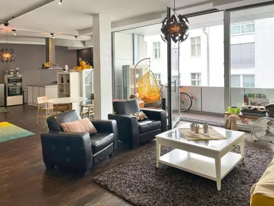 Ein Sitzbereich in der Unterkunft Heart of Gold Hostel & Capsules Berlin