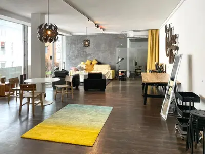 Ein Sitzbereich in der Unterkunft Heart of Gold Hostel & Capsules Berlin