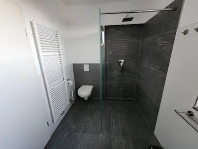 Ein Badezimmer in der Unterkunft Falkenapartment Berlin