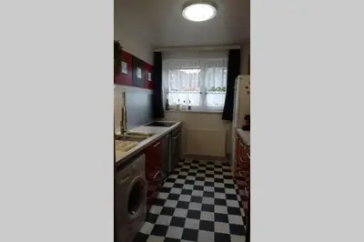 Küche/Küchenzeile in der Unterkunft Schöne, ruhige Wohnung in Berlin-Steglitz