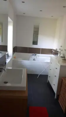 Ein Bett oder Betten in einem Zimmer der Unterkunft ruhiges Zimmer in Pankow