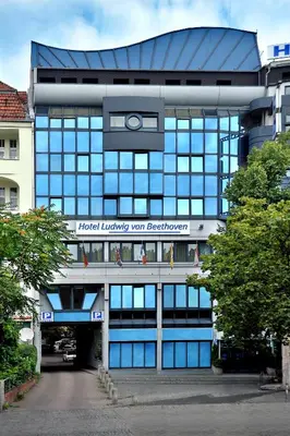 Das Gebäude in dem sich das Hotel befindet