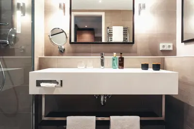 Ein Badezimmer in der Unterkunft Holiday Inn Berlin City Center East Prenzlauer Berg by IHG