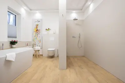 Ein Badezimmer in der Unterkunft Seeparkvilla