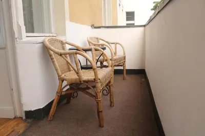 Ein Sitzbereich in der Unterkunft Hotel-Maison Am Olivaer Platz