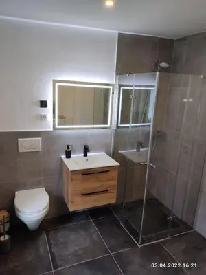 Ein Badezimmer in der Unterkunft Ferienhaus Dobberzin nahe Mündesee