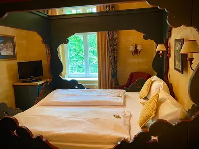 Ein Bett oder Betten in einem Zimmer der Unterkunft Hotel Kronprinz