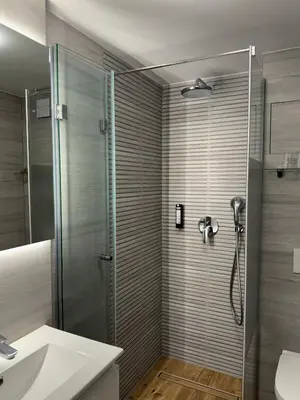 Ein Badezimmer in der Unterkunft Waldhotel Wandlitz
