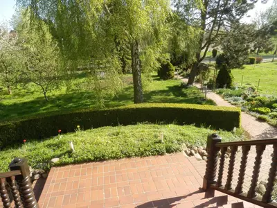 Ein Garten an der Unterkunft Bramkamp Pension
