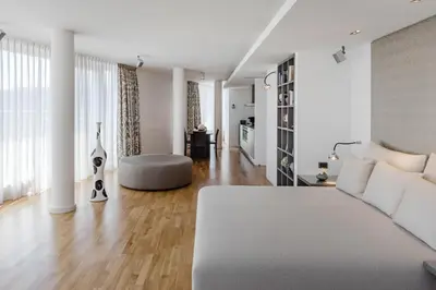Ein Bett oder Betten in einem Zimmer der Unterkunft The Mandala Berlin, a Member of Design Hotels