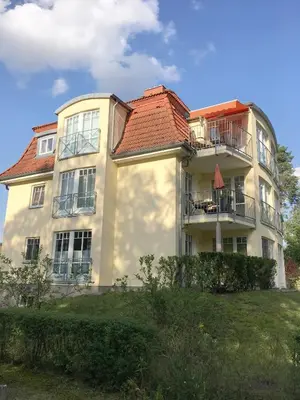 Das Gebäude in dem sich die Ferienwohnung befindet