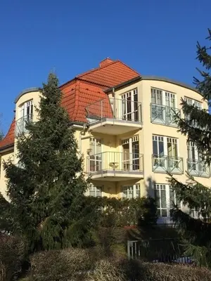Das Gebäude in dem sich die Ferienwohnung befindet