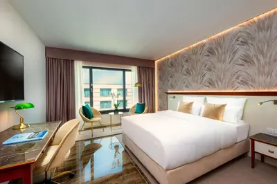 Ein Bett oder Betten in einem Zimmer der Unterkunft JW Marriott Hotel Berlin