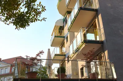 Das Gebäude in dem sich das Hotel befindet